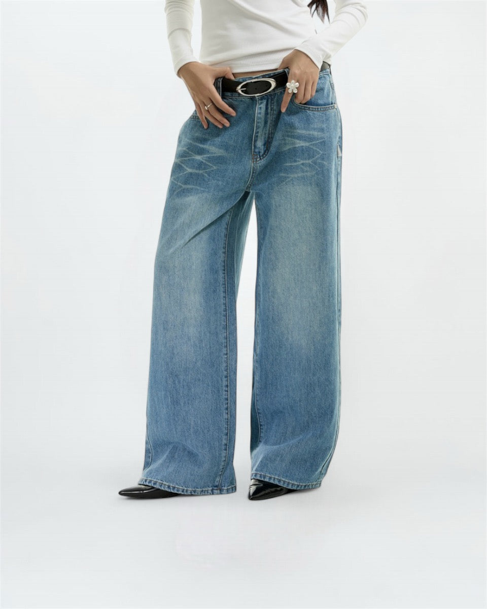 The Lighting Wide Leg Jeans