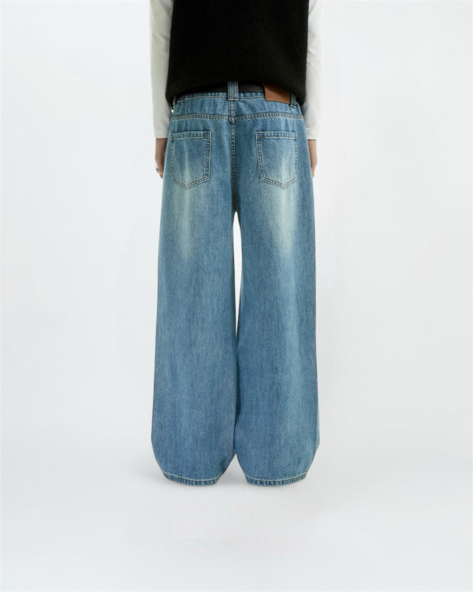 The Lighting Wide Leg Jeans