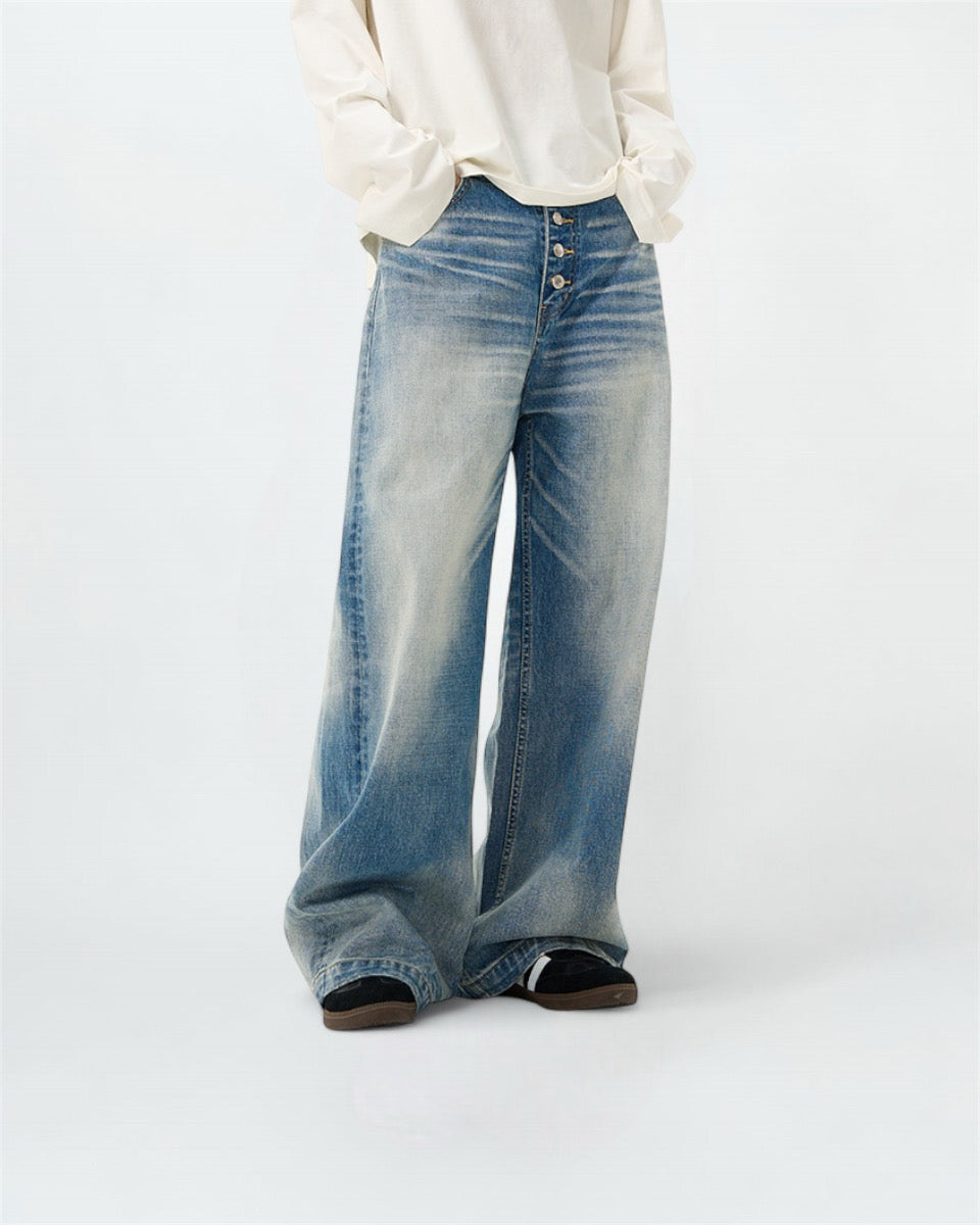 Classic Light-Wash Baggy Denim Jeans