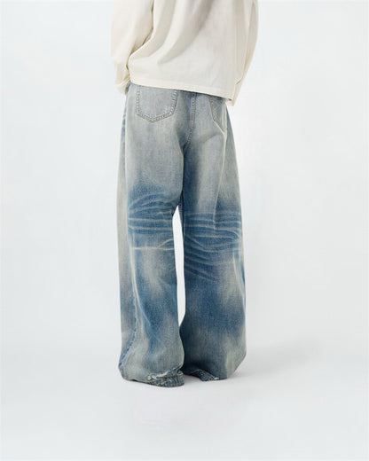 Classic Light-Wash Baggy Denim Jeans